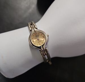 Women's Gold-Tone Bracelet Watch with Champagne Dial